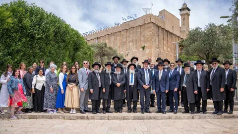 El Dr. José Benjamín Pérez Matos Encabezó una Delegación Internacional en Hebrón Durante las Celebraciones del Día de Jerusalén