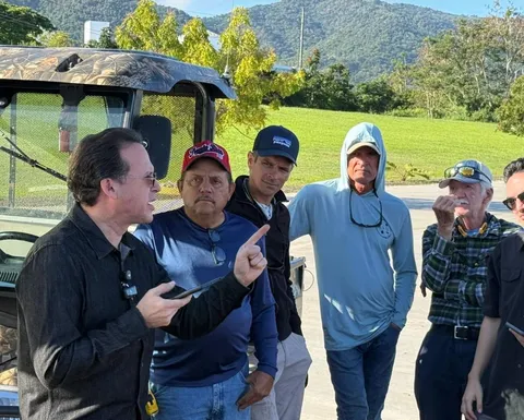 El Dr. José Benjamín Pérez Matos Habló en Cayey sobre Repercusiones Globales por Posturas Adversas a Israel